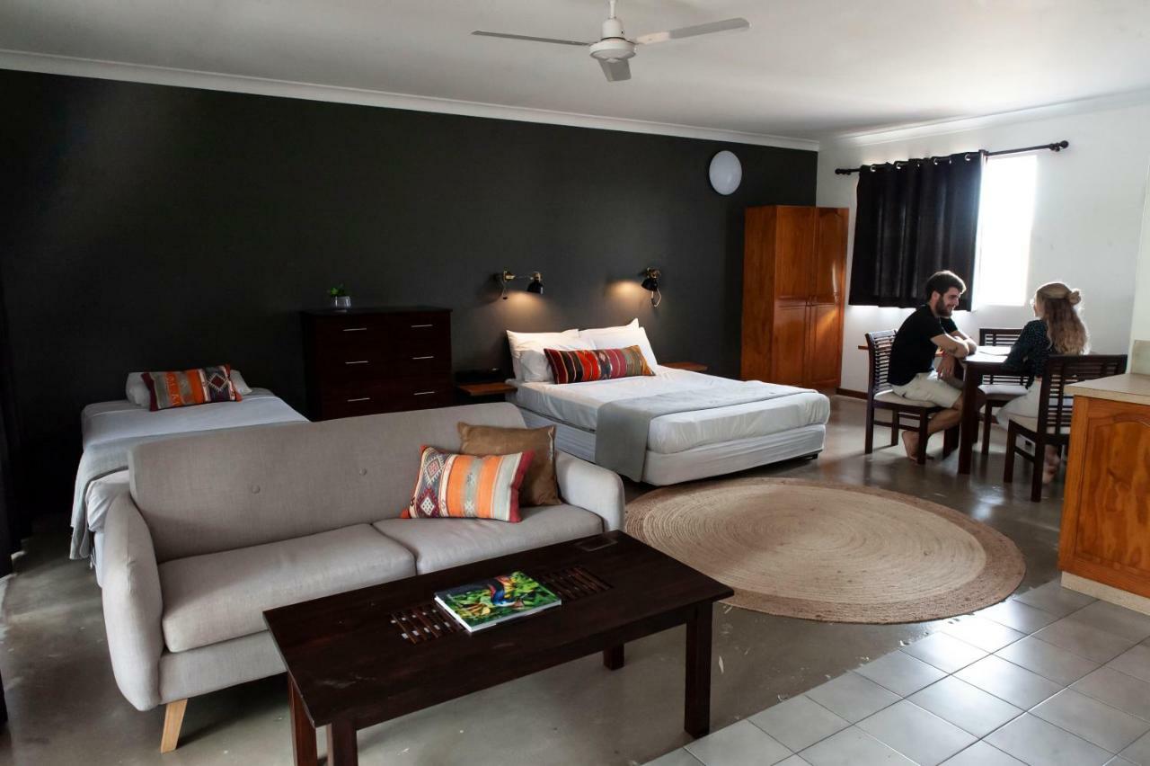 Motel Nomad Cairns Extérieur photo