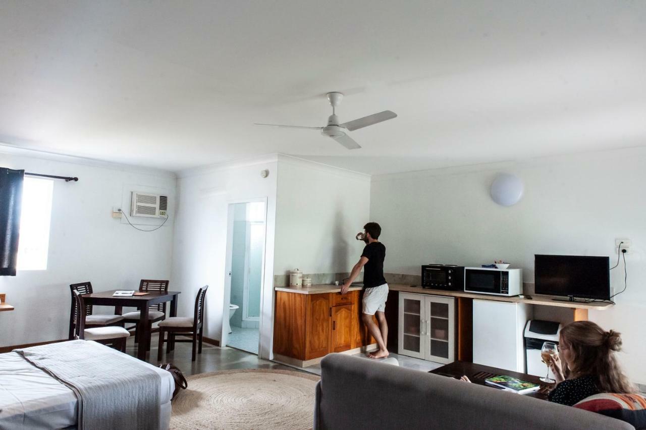 Motel Nomad Cairns Extérieur photo
